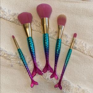 Tarte mermaid brush set